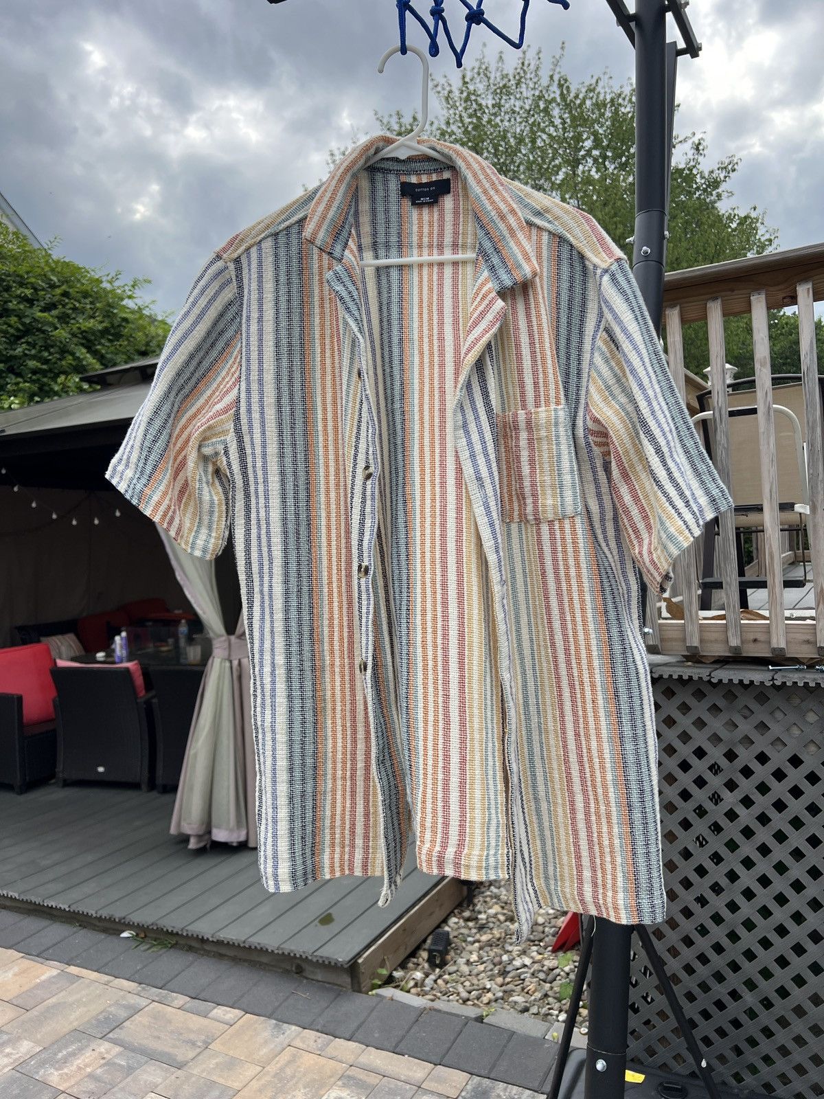 On Cotton On Beach Shirt Size Medium
