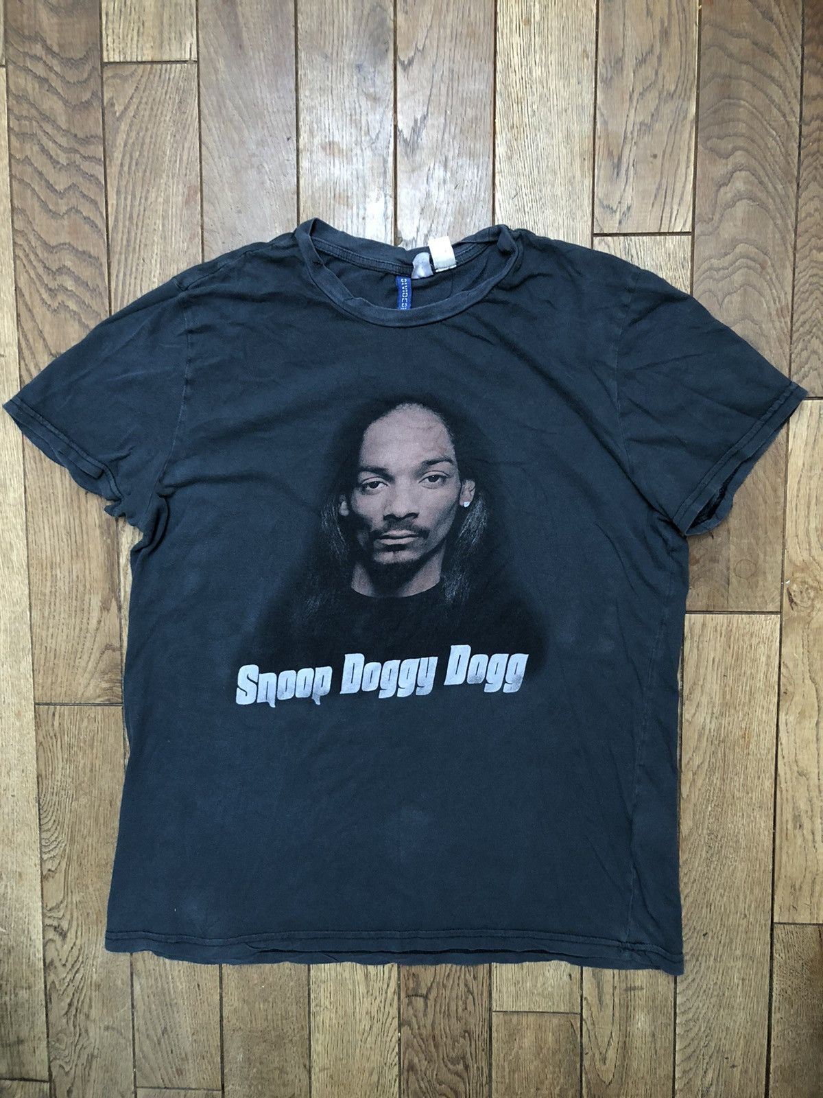 Rap Tees X Snoop Dogg Snoop Dogg X H M Distressed Faded Tee Shirt Xl Hoodie, Sweatshirt | FlexRushtees.com