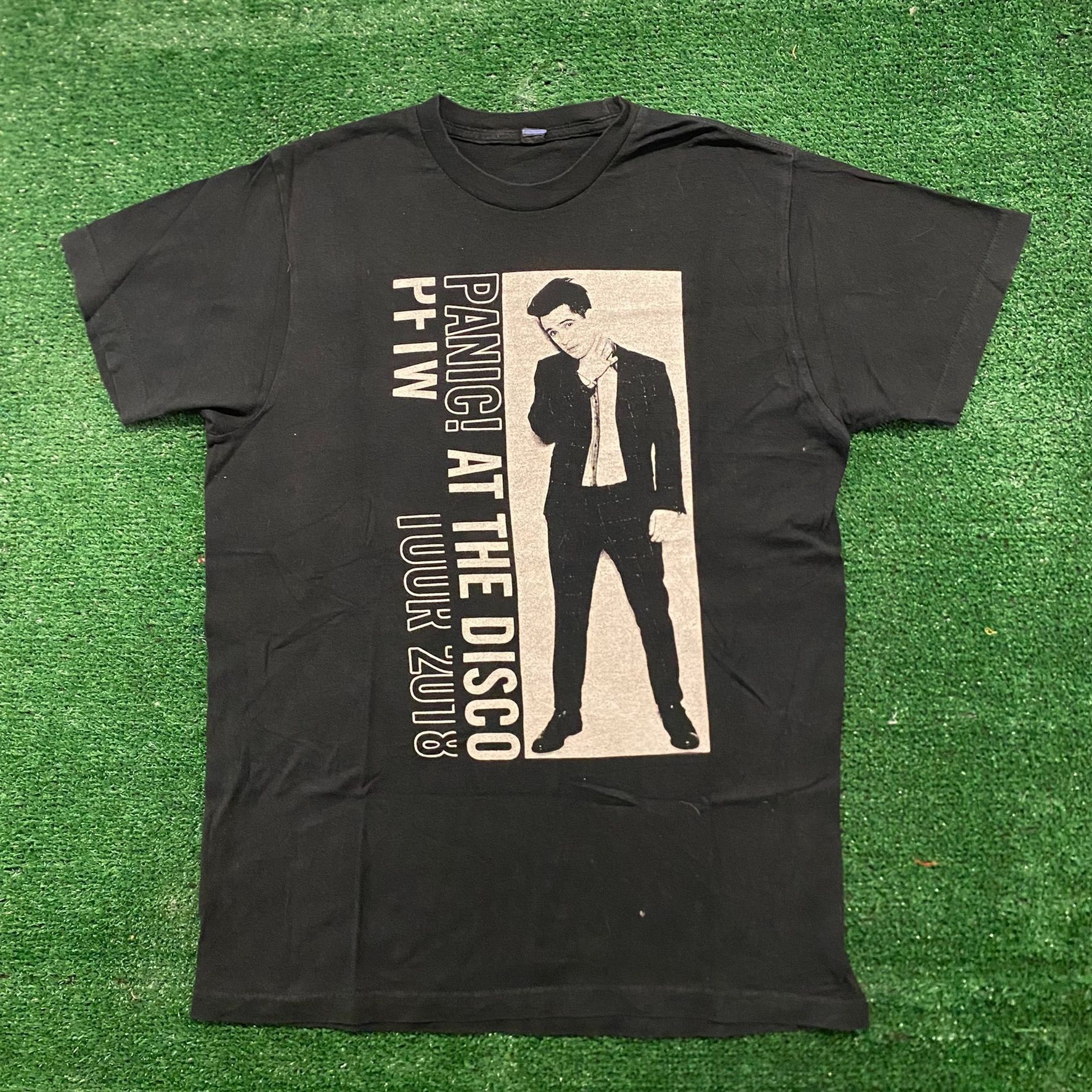 Vintage Panic At The Disco Emo Punk Rock Band T Shirt Hoodie, Sweatshirt | FlexRushtees.com