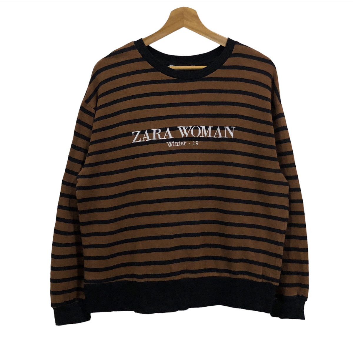 Zara Woman Winter 19 Spellout Sweatshirt T-Shirts, Hoodie | FlexRushtees.com