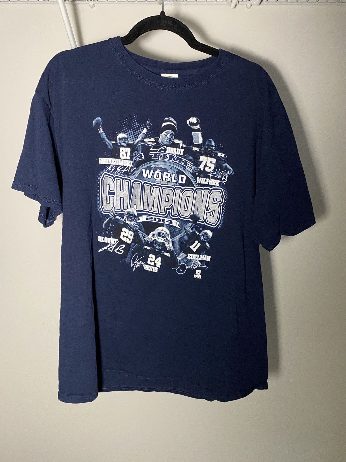Vintage 2014 World Champion Patriots Tee