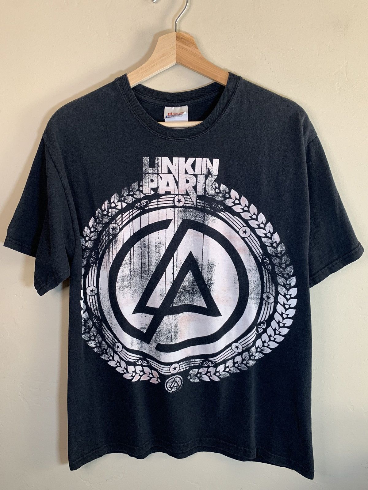 Band Tees Rare 2008 Linkin Park Tour Band T Shirt Medium Hoodie, Sweatshirt | FlexRushtees.com