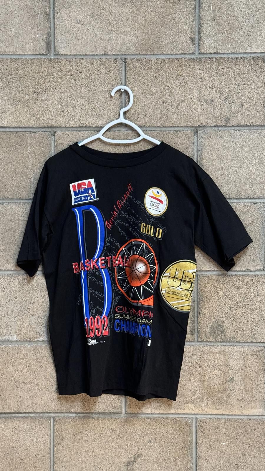 Unknown London 1992 Usa Basketball Olympic Summer Games Champion T Shirt Hoodie, Sweatshirt | FlexRushtees.com