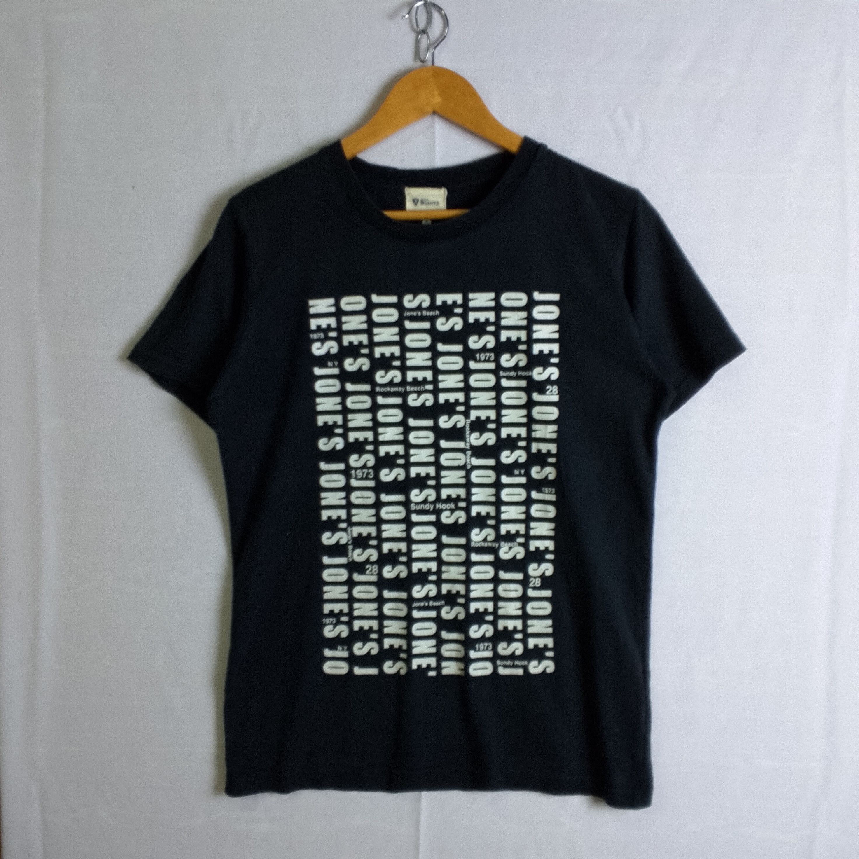 Japanese Brand Takeo Kikuchi Jones Beach Tee