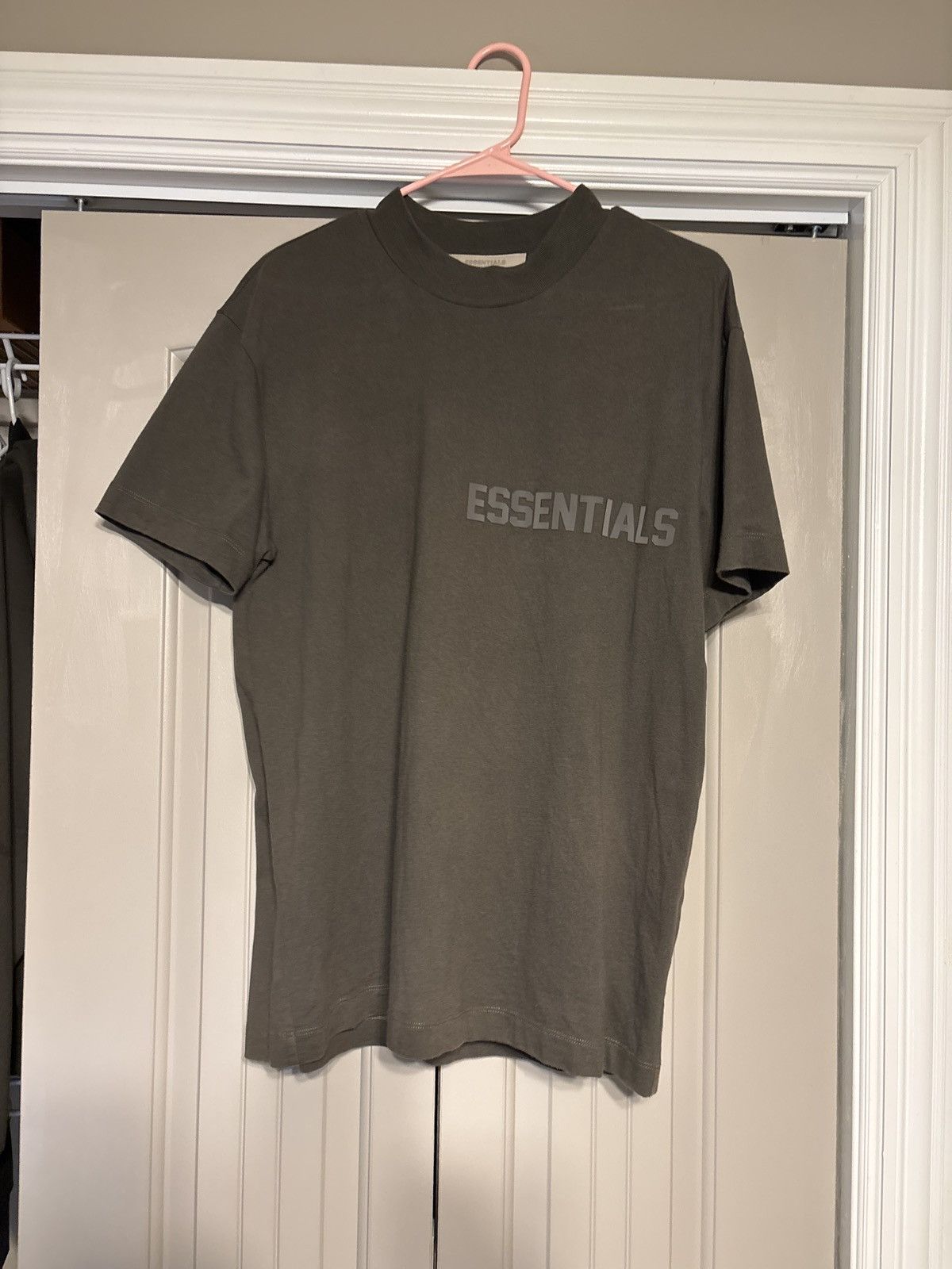 Essentials Off White T Shirt Hoodie, Sweatshirt | FlexRushtees.com