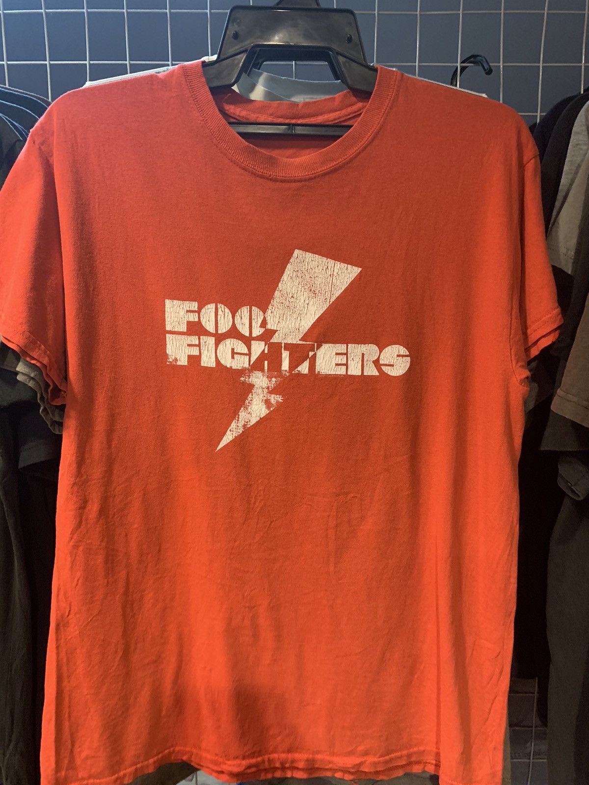 Foo Fighter Vintage 2000s T-Shirts, Hoodie, Sweatshirt | FlexRushtees.com