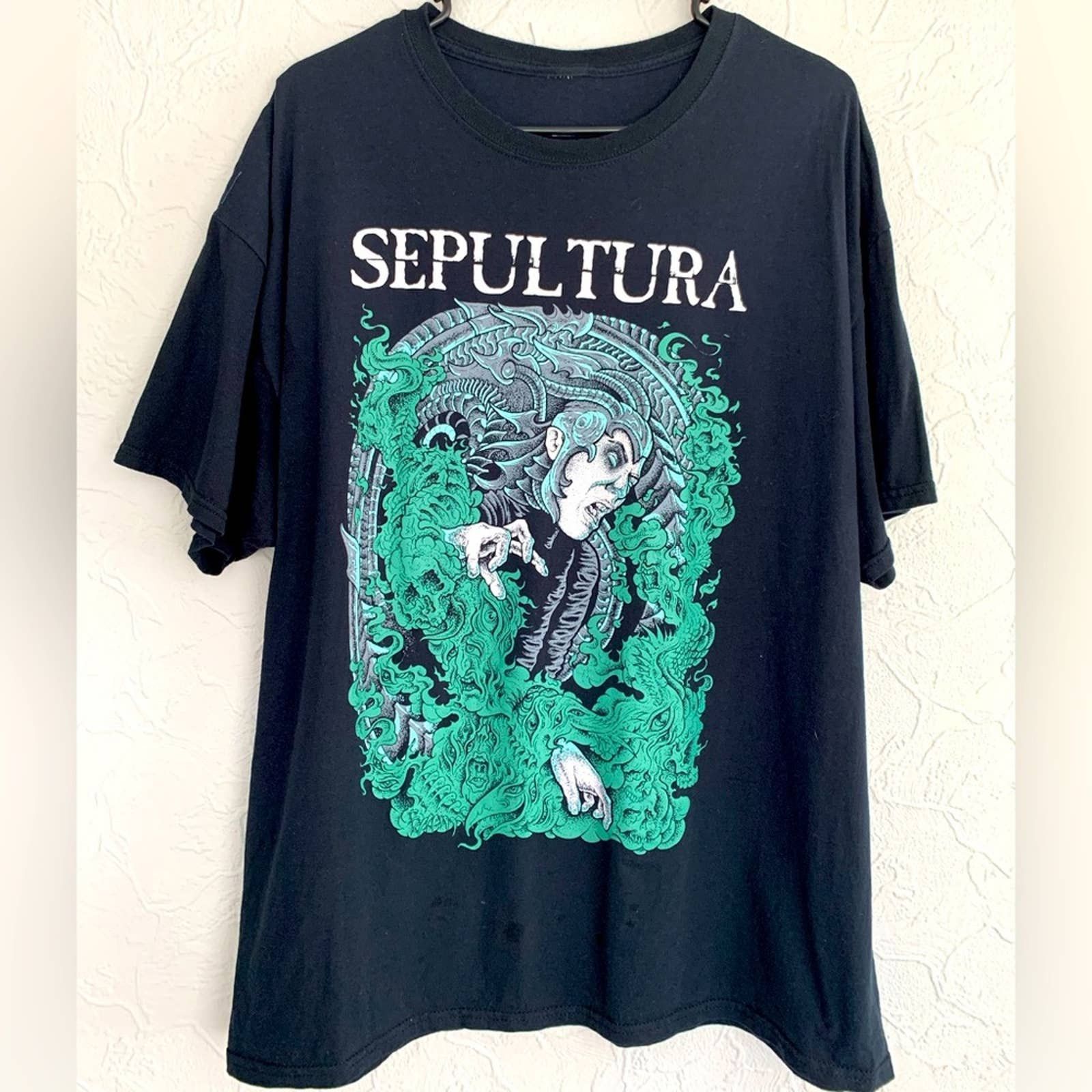 Band Tees Modern Sepultura Band Tee Shirt Size Xl Like New Hoodie, Sweatshirt | FlexRushtees.com
