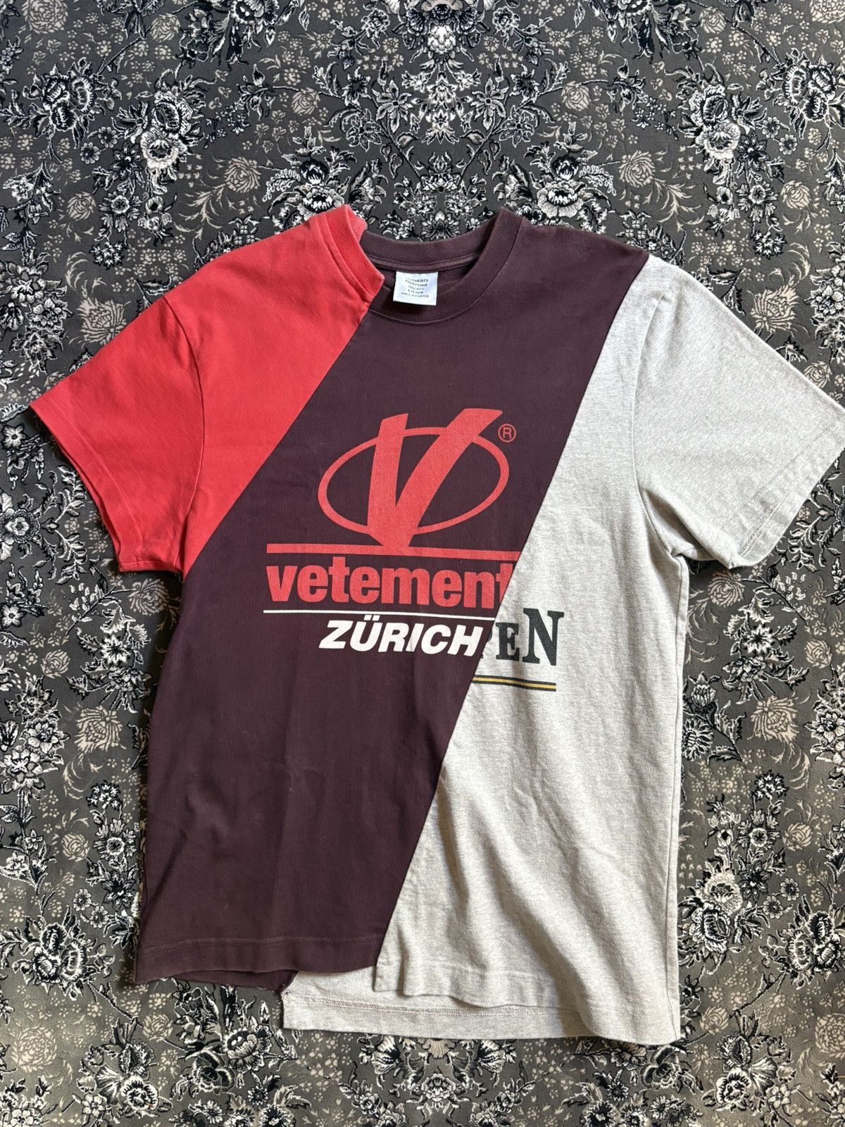 Vetements Ss18 Zurich Reconstructed Shirt Hoodie, Sweatshirt | FlexRushtees.com