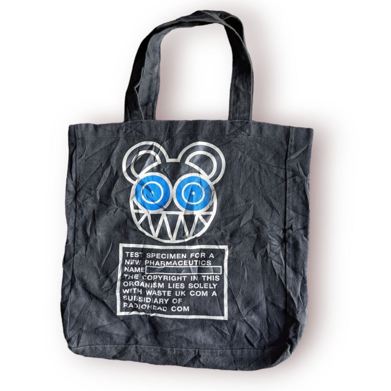 Band Tees Vintage Bootleg Radiohead Tote Bag Hoodie, Sweatshirt | AU16VibeMintTees.com