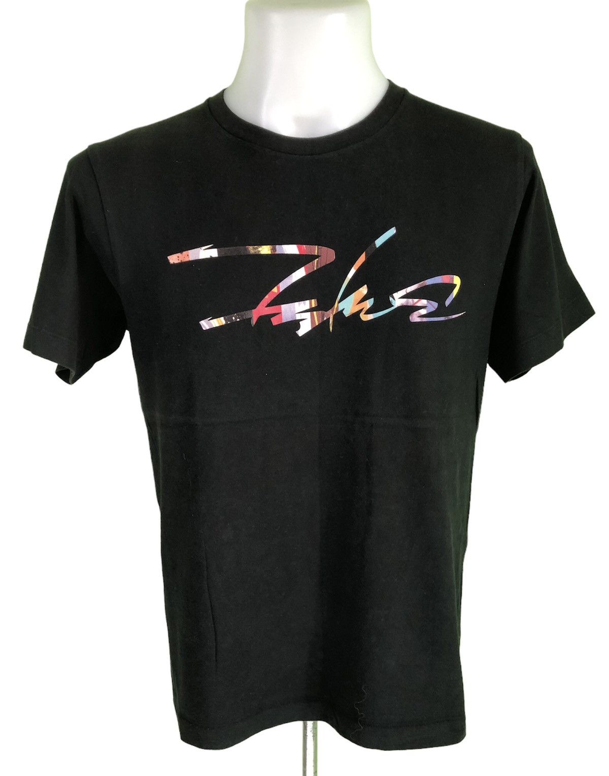 Uniqlo Abstract Expression Futura T Shirt Hoodie, Sweatshirt | FlexRushtees.com