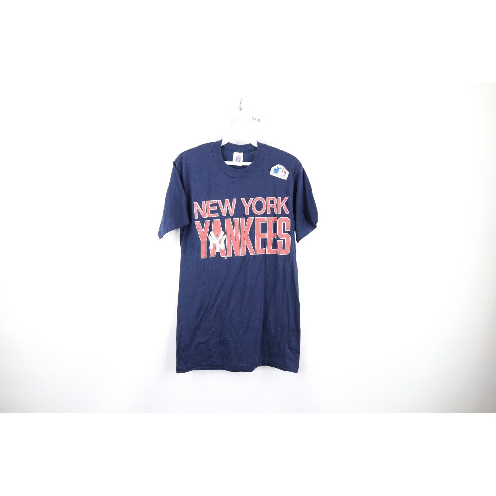 Nos Vintage 90s Spell Out New York Yankees Baseball T Shirt Hoodie, Sweatshirt | FlexRushtees.com