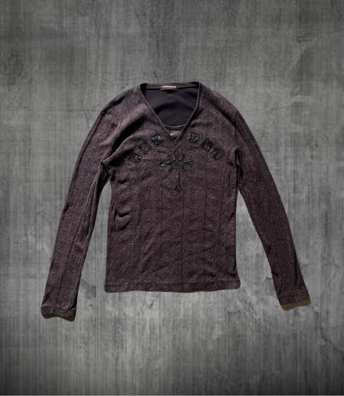 If Six Was Nine 2000s Hideaways Layered Snake Cross V Neck Tee Japanese Hoodie, Sweatshirt | FlexRushtees.com
