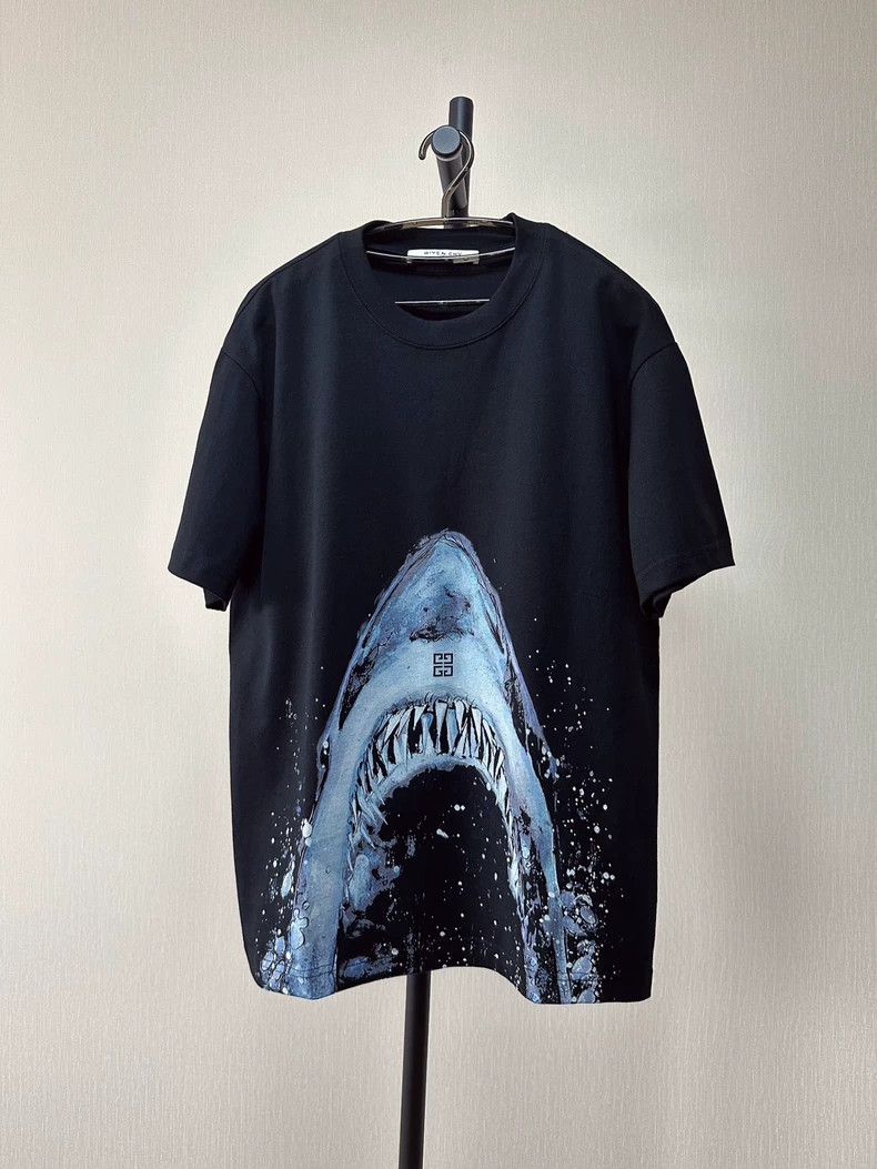 Givenchy Black T Shirt Pure Cotton Dense Fabric Soft And Hoodie, Sweatshirt | FlexRushtees.com