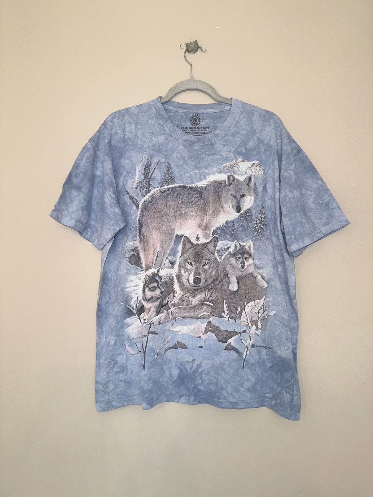Vintage The Mountain T Shirt With Wolf S Rare Y2k Style