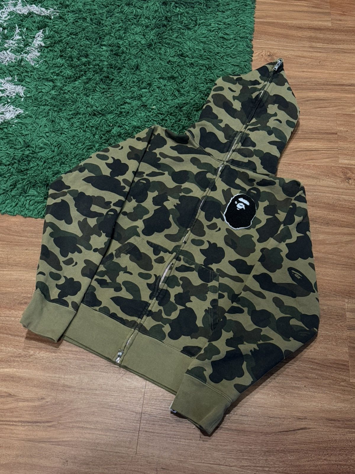 Bape Green Camo Full Zip Hoodie Medium Preowned T-Shirts, Sweatshirt | FlexRushtees.com