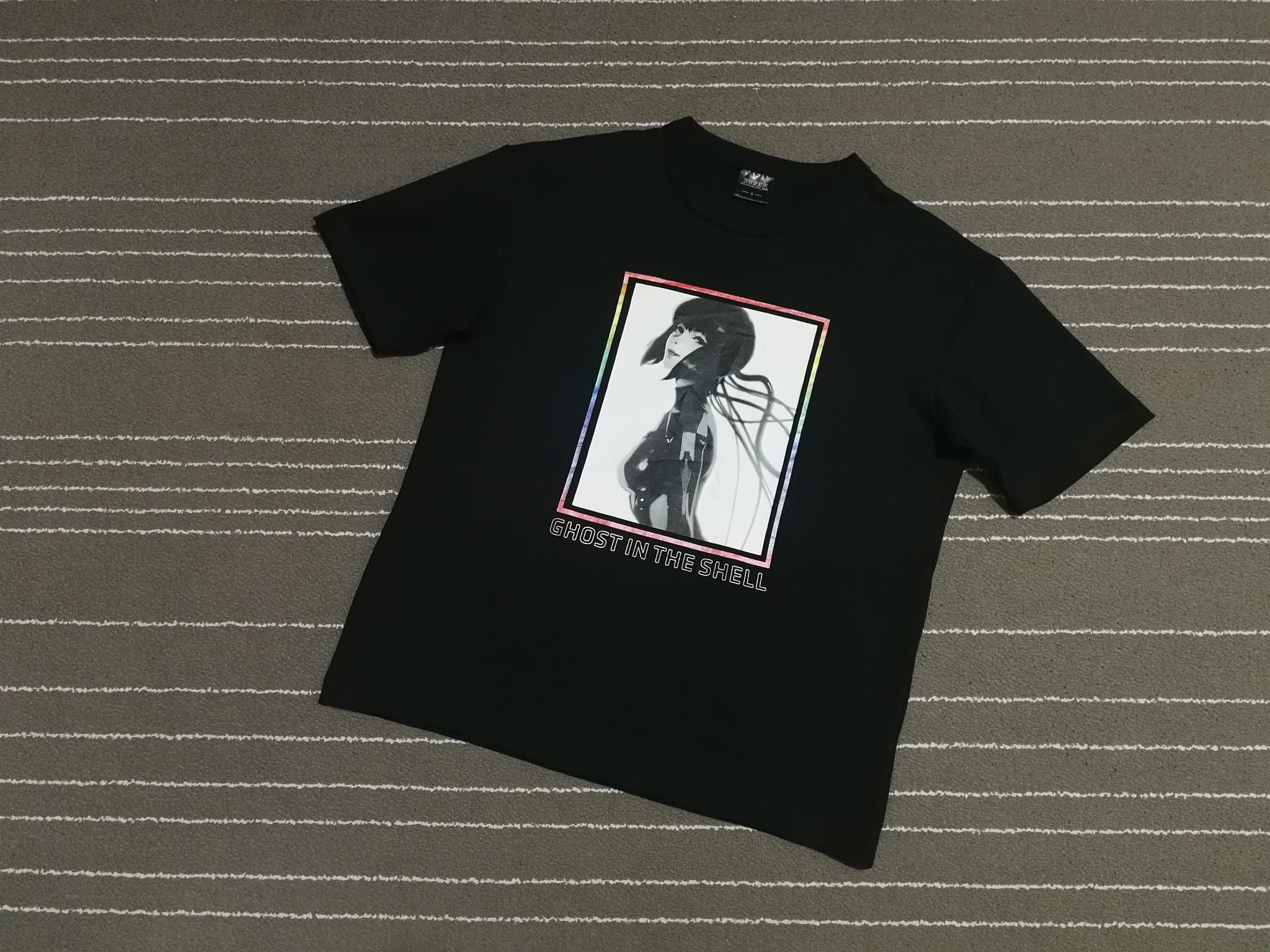 Gu X Japanese Brand Ghost In The Shell X Gu Xs Oversize Style T-Shirts, Hoodie, Sweatshirt | FlexRushtees.com