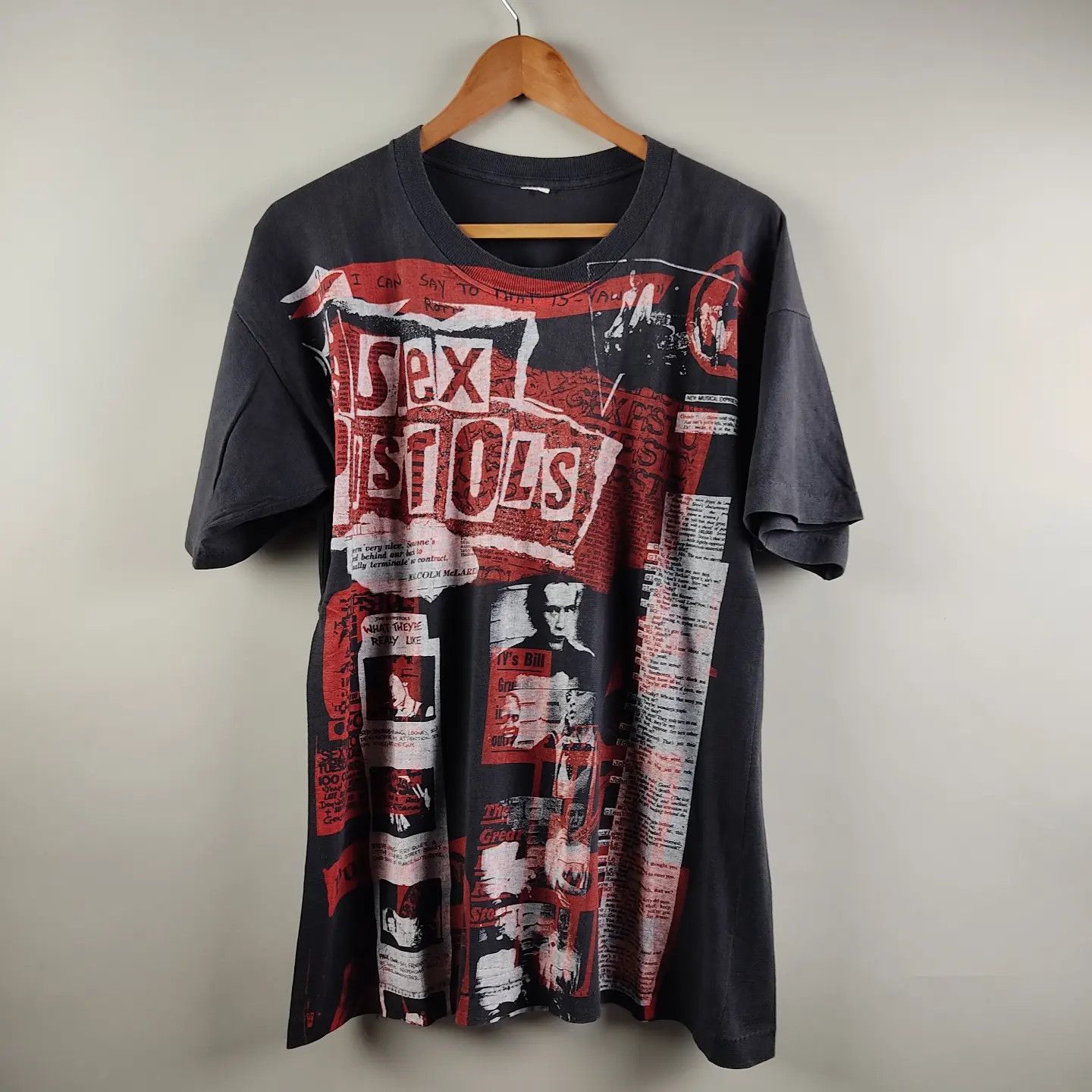 Vintage 90s Sex Pistol S Sid Vicious Punk Tee All Over Print Hoodie, Sweatshirt | FlexRushtees.com
