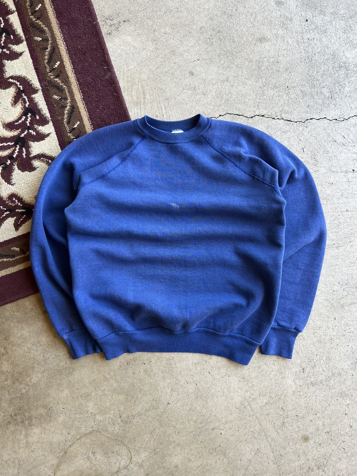Vintage 80s Discus Athletic Blank Raglan Sweatshirt