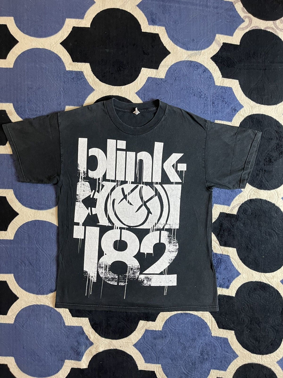 Vintage Blink 182 Band Tees Hoodie, Sweatshirt | FlexRushtees.com