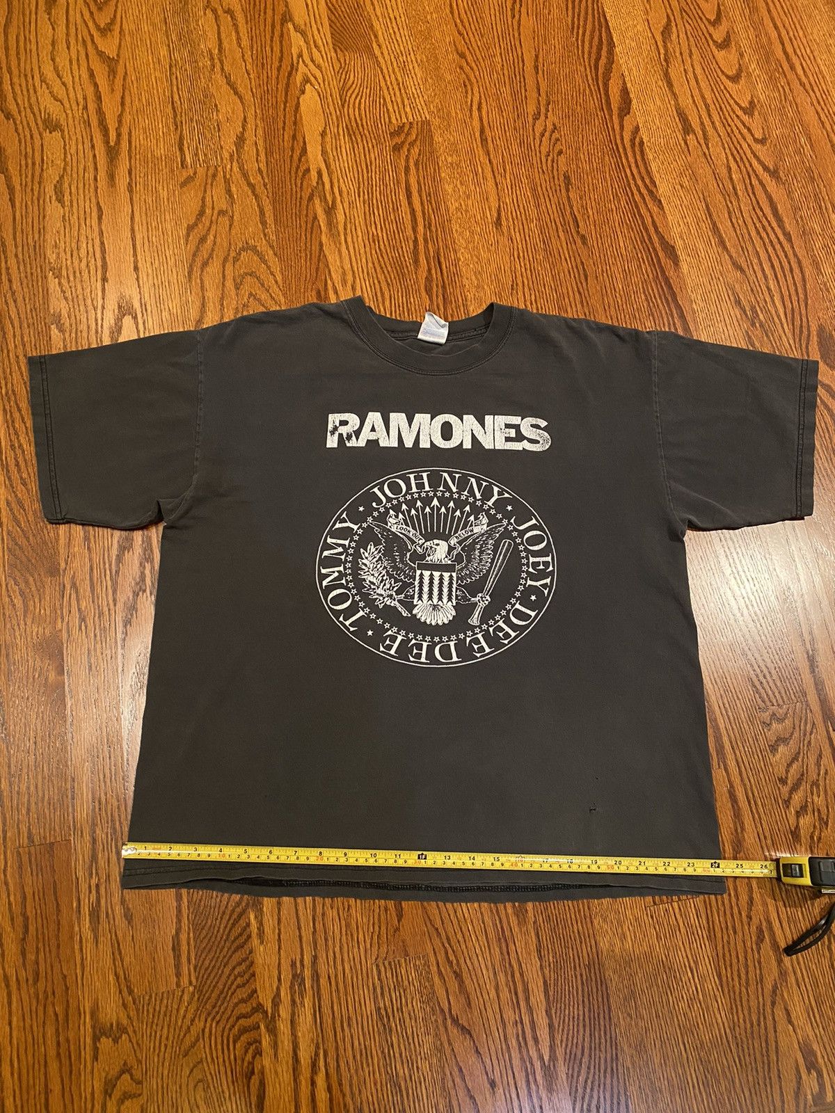 True Vintage Ramones T Shirt Hoodie, Sweatshirt | FlexRushtees.com