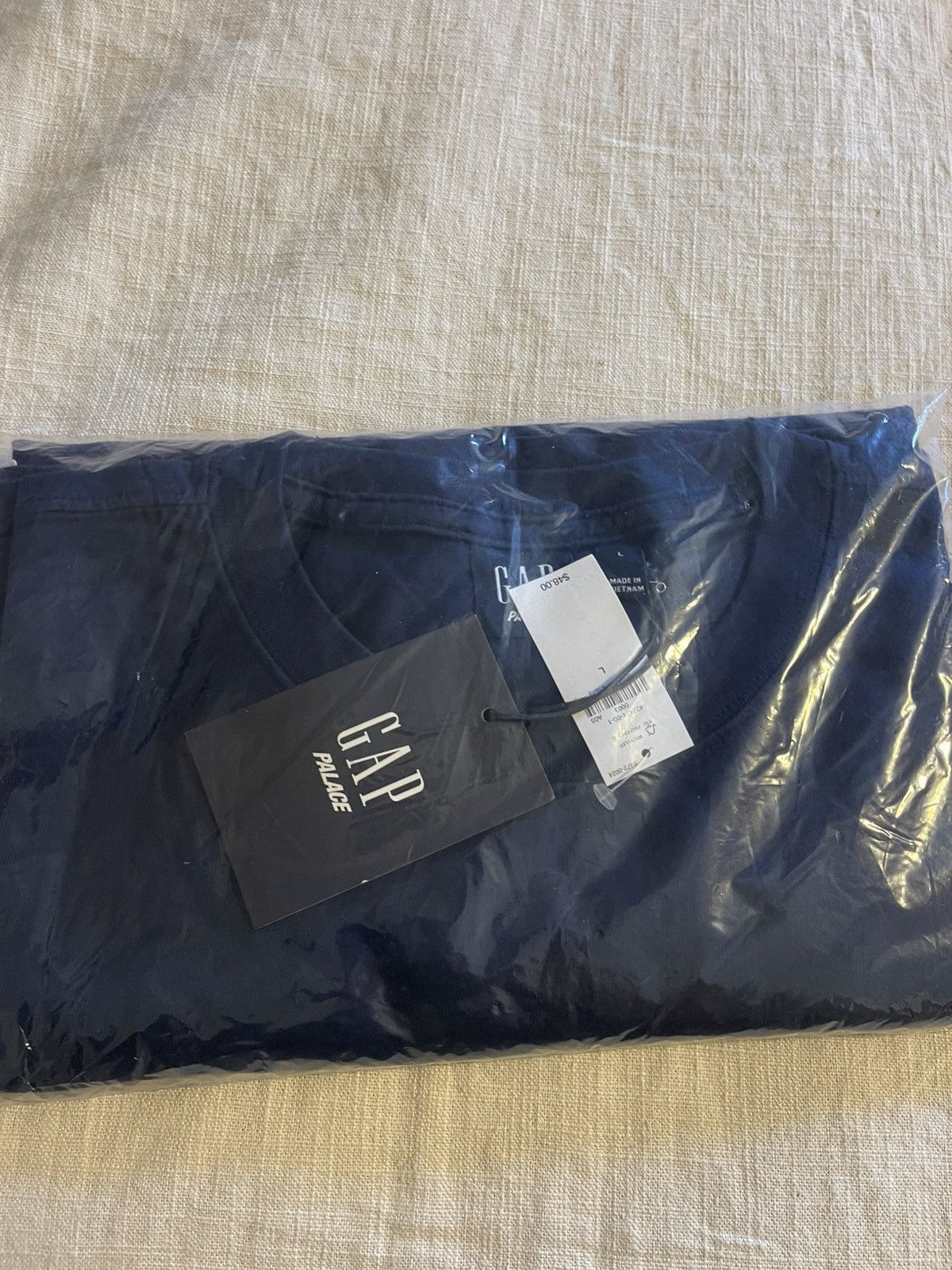 Gap X Palace Collab T Shirt Size Large Hoodie, Sweatshirt | FlexRushtees.com