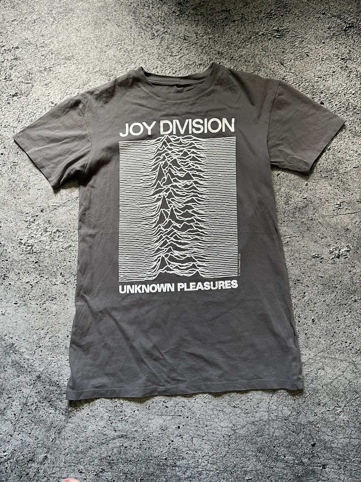 Division Joy Division Unknown Pleasure 2020 Grey T Shirt Hoodie, Sweatshirt | FlexRushtees.com