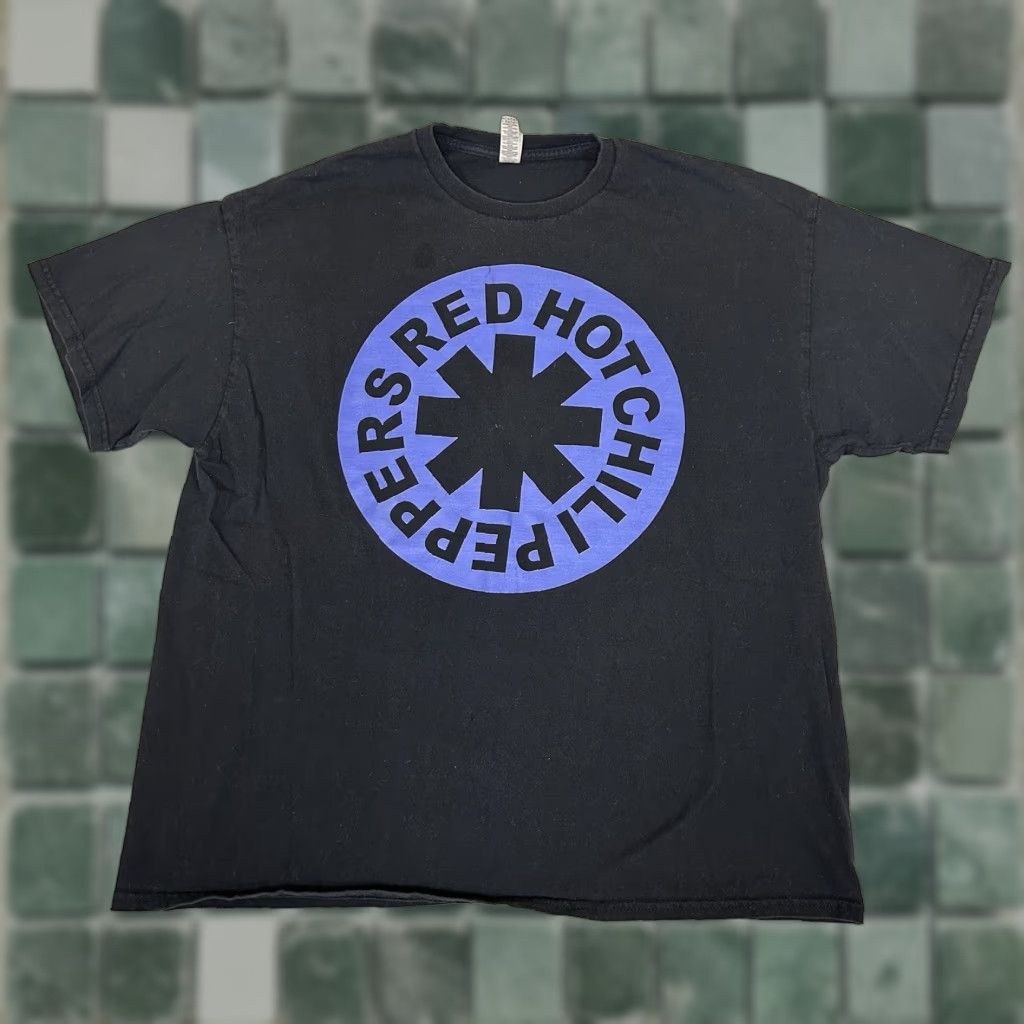 Vintage Red Hot Chili Peppers Shirt Mens 2xl Black Unlimited Love Tour Merch 2024 Hoodie, Sweatshirt | FlexRushtees.com