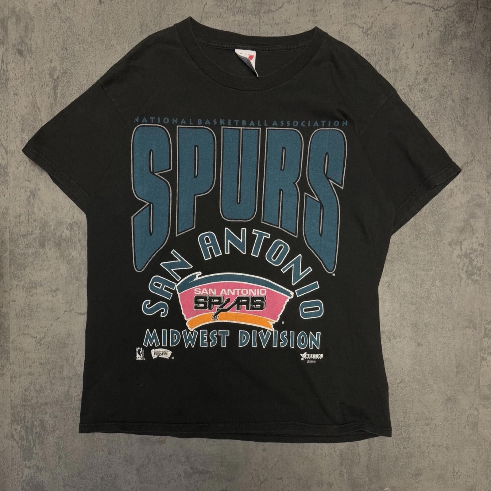 Designer 90s San Antonio Spurs Tee L