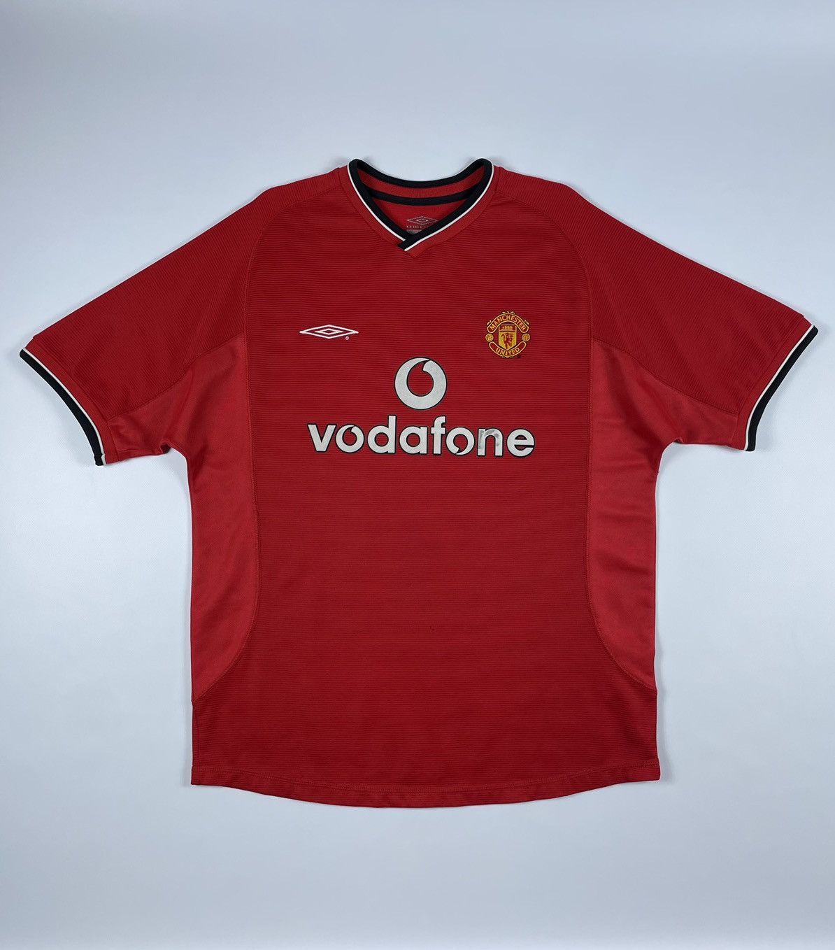 Vintage Umbro Manchester United 2000 2002 Home Soccer Jersey