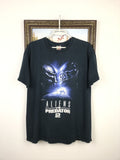 Vintage Aliens Vs Predator 2 Movie Comics Shirt Tee Black