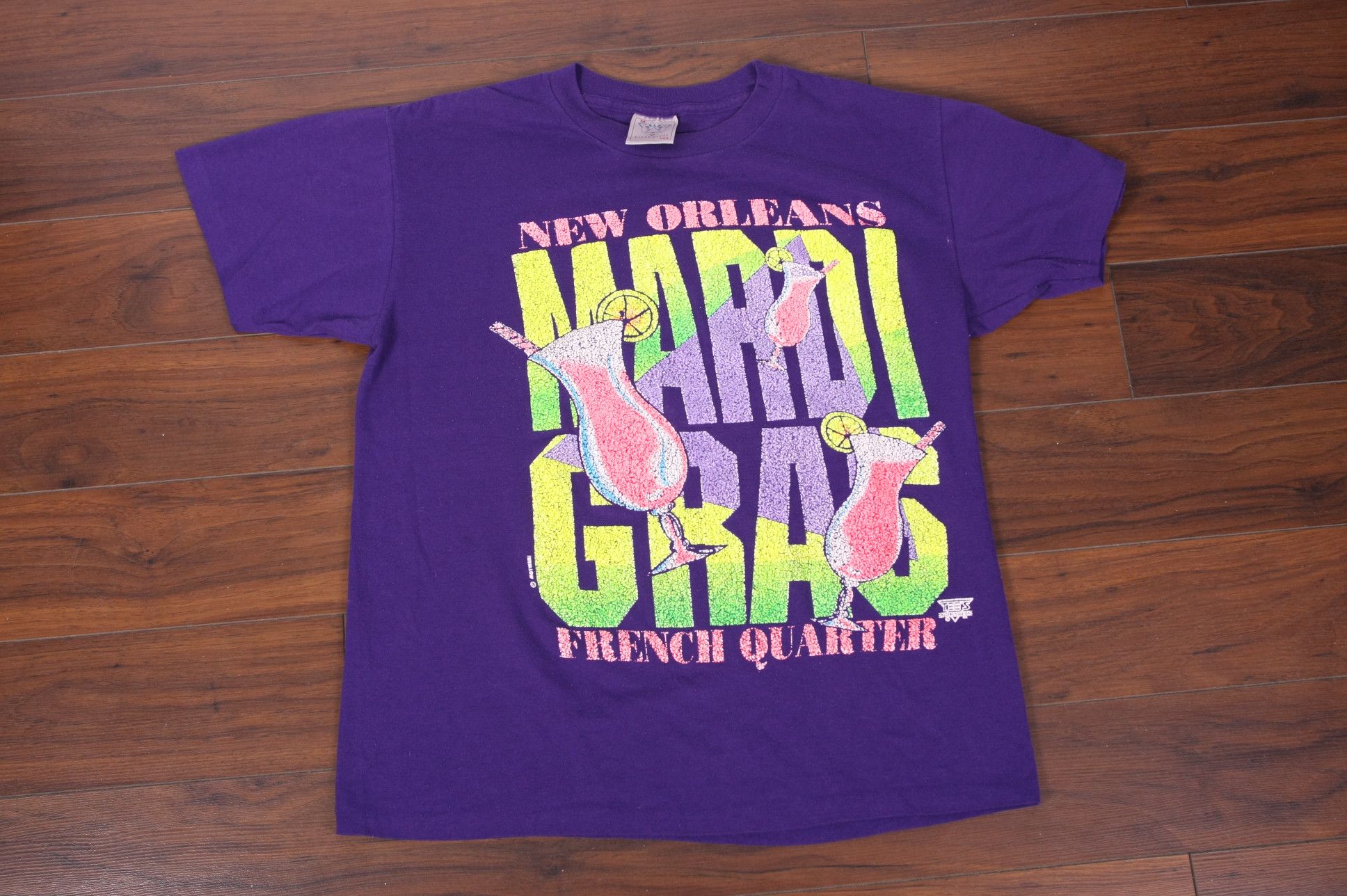 Vintage Mardi Gras New Orleans French Quarter Shirt Vintage Size M Hoodie, Sweatshirt | FlexRushtees.com