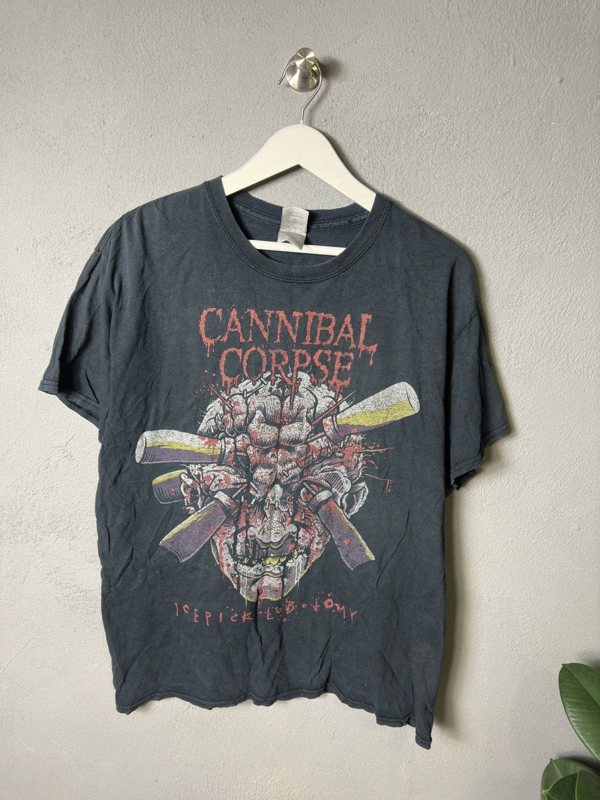 Vintage Cannibal Corpse Icepick Lobotomy Tour 2015 Faded T Shirt Hoodie, Sweatshirt | FlexRushtees.com
