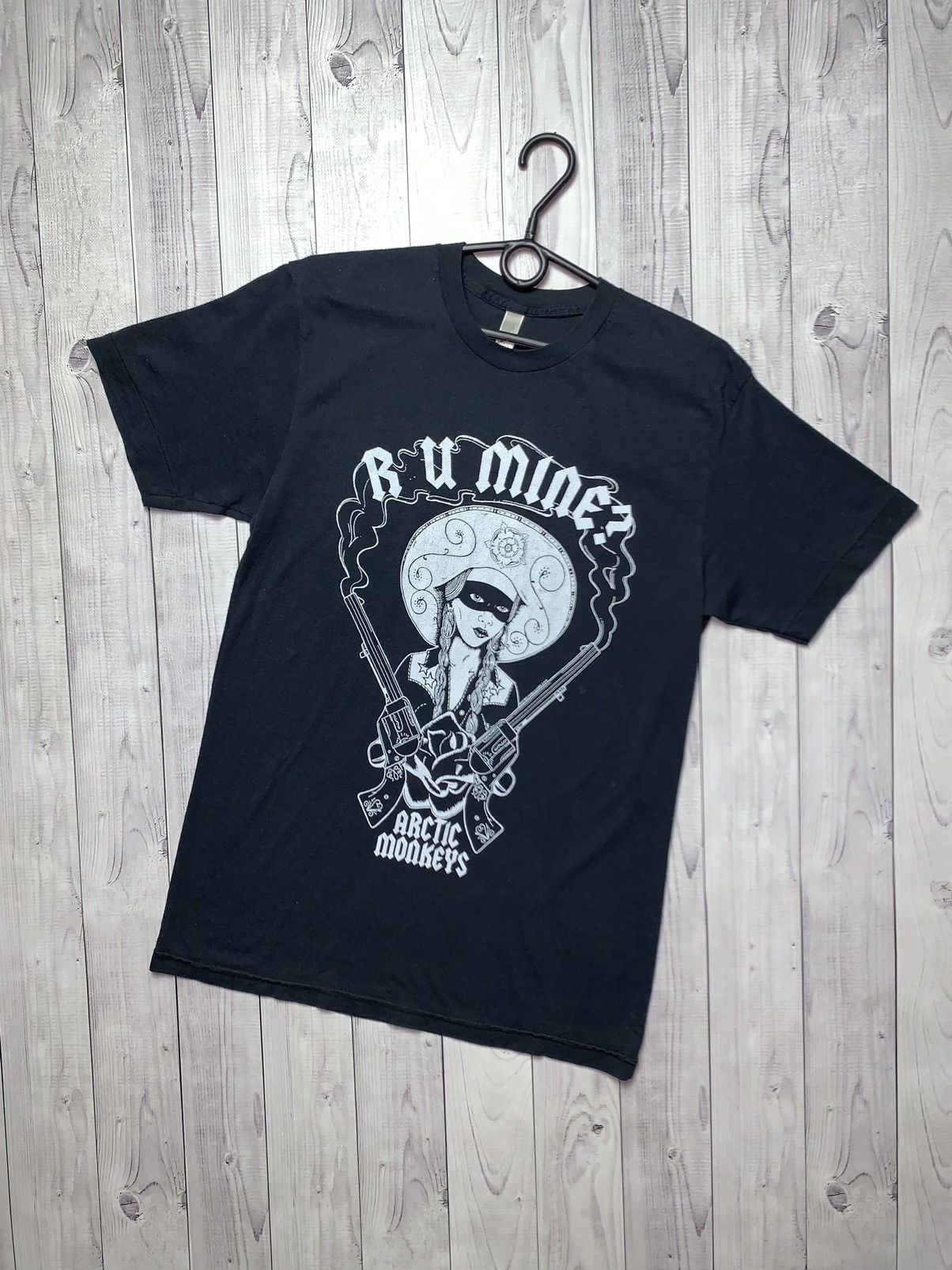 Vintage Arctic Monkeys Size S M T-Shirts, Hoodie, Sweatshirt | FlexRushtees.com