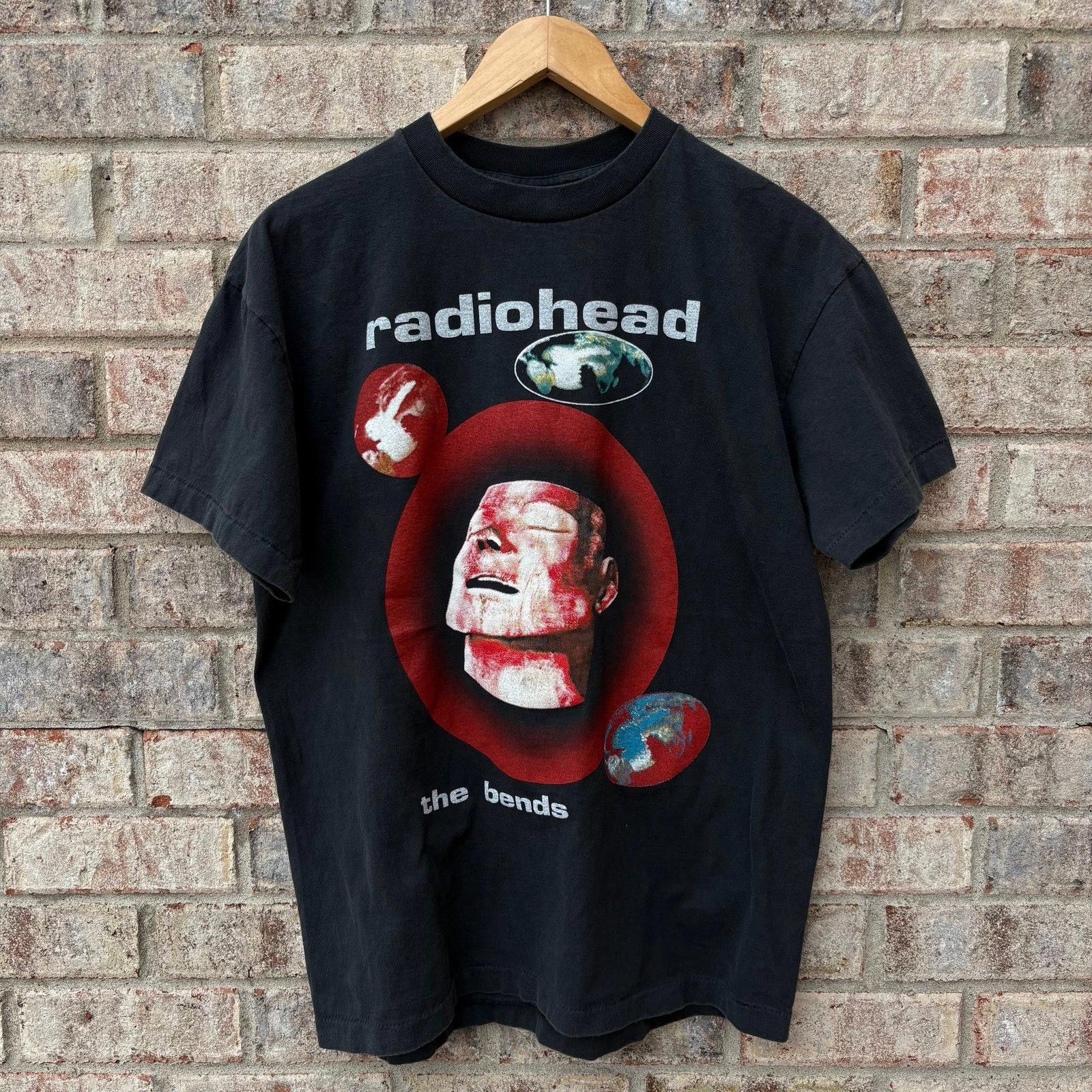 Giant Vintage Radiohead The Bends Band Tee Hoodie, Sweatshirt | FlexRushtees.com