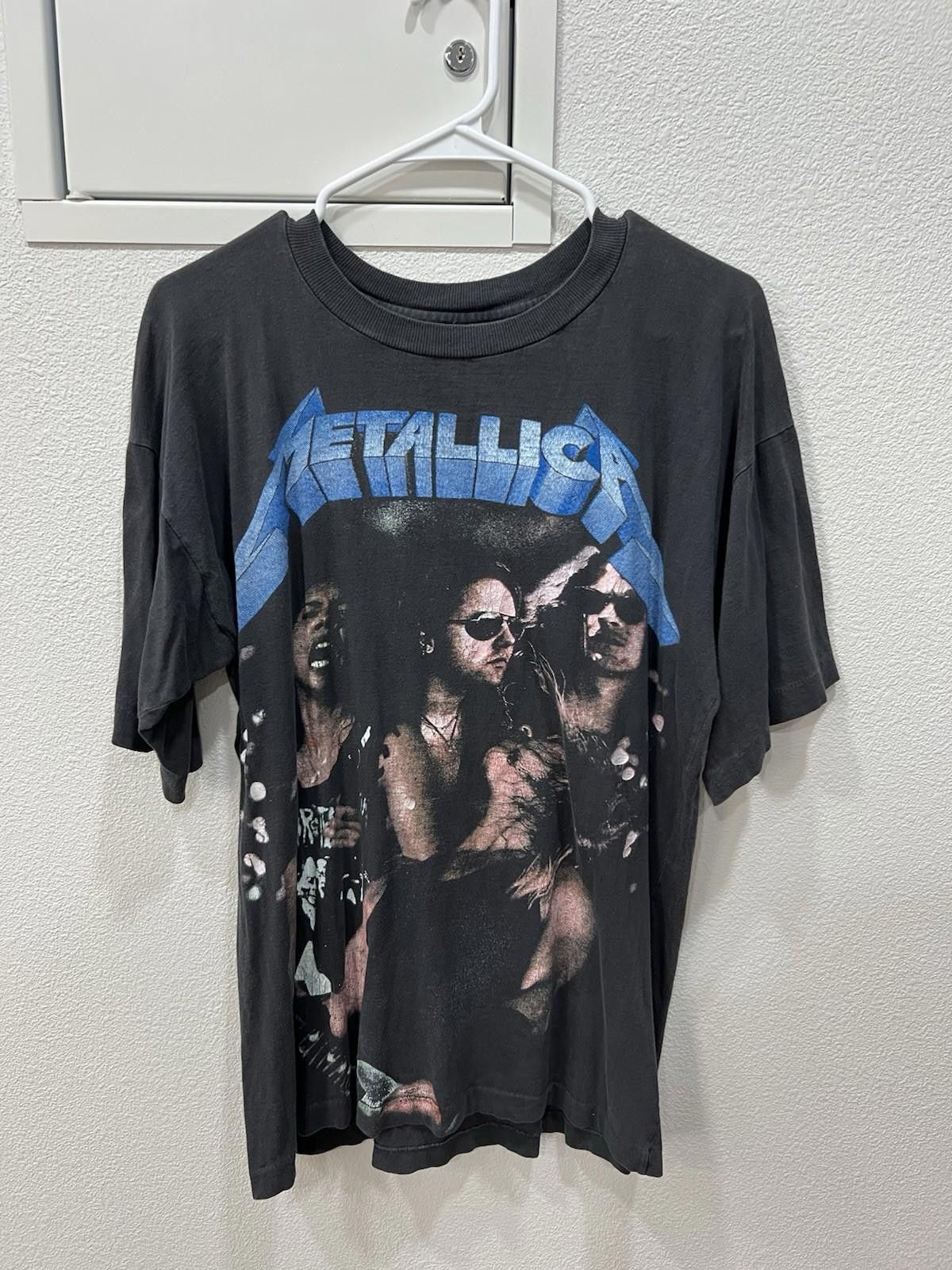 90s Metallica Euro Parking Lot Bootleg Tee Hoodie, Sweatshirt | FlexRushtees.com