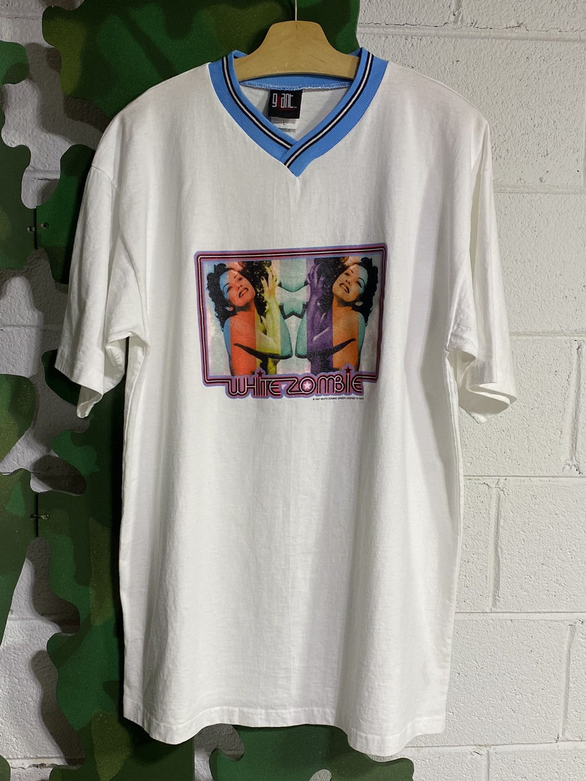 Vintage White Zombie V Neck Ringer T Shirt Sz L Giant Label