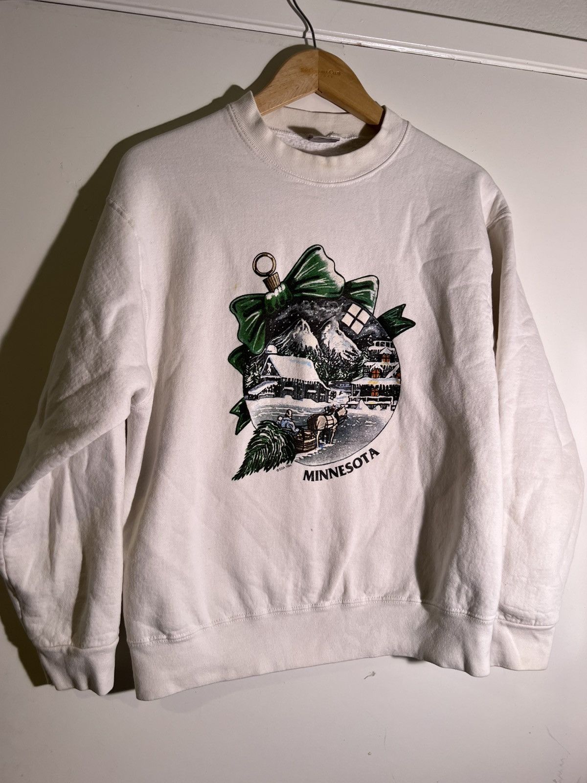Vintage 90 S 2000 S Y2k Vintage Minnesota Winter Retro Sweatshirt T-Shirts, Hoodie | FlexRushtees.com