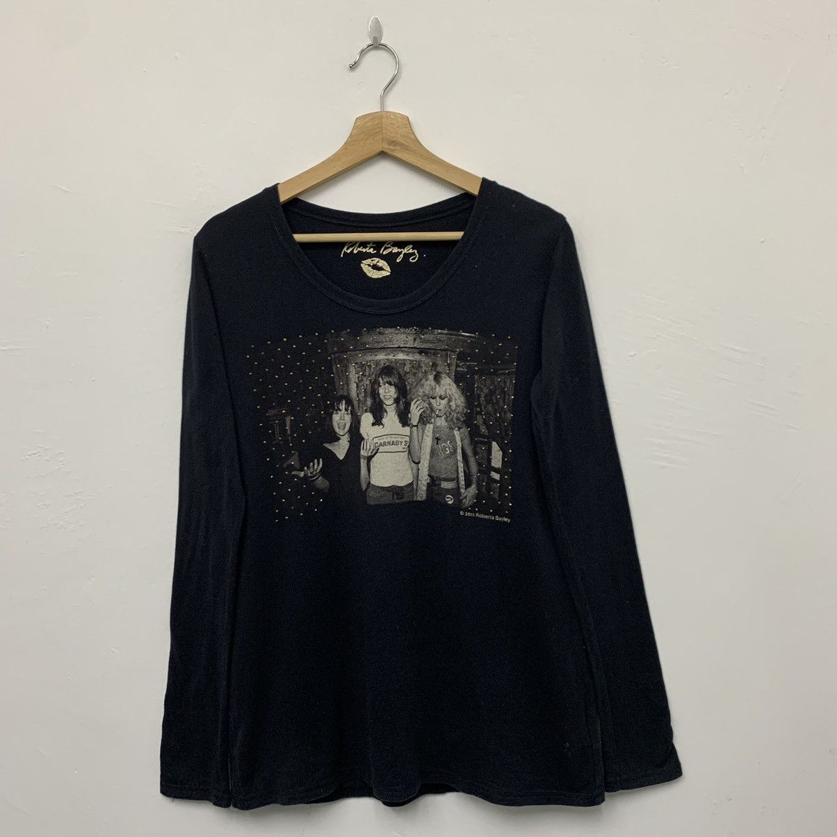 Seditionaries Roberta Bayley Punk Photographer T Shirt Hoodie, Sweatshirt | FlexRushtees.com