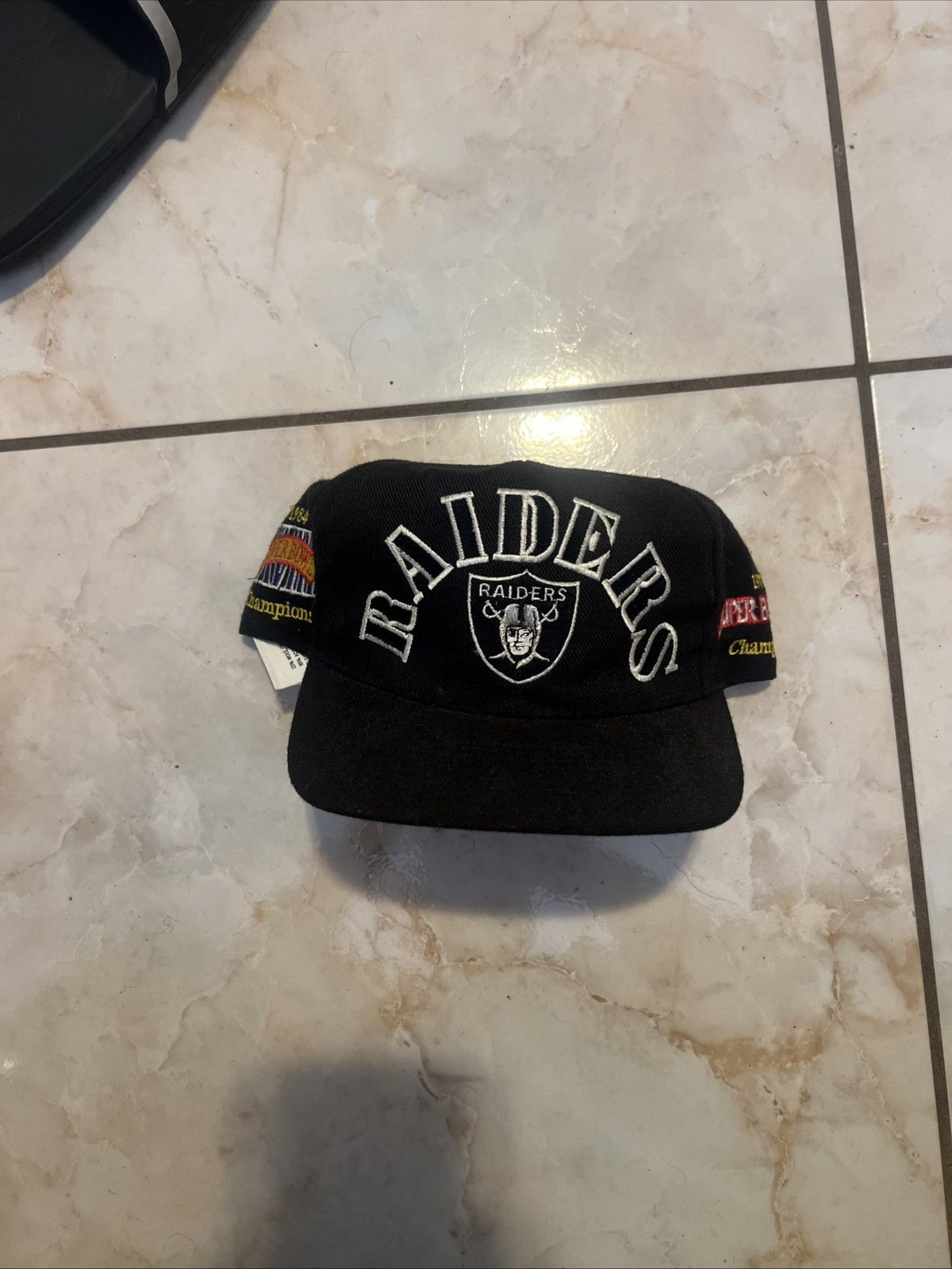 Vintage Raiders Annco Snapback