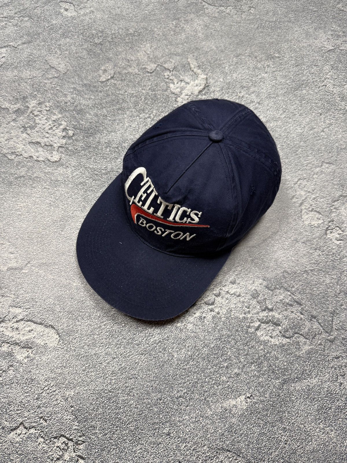 Starter X Vintage Vintage 90s Cap Boston Celtics T-Shirts, Hoodie, Sweatshirt | FlexRushtees.com