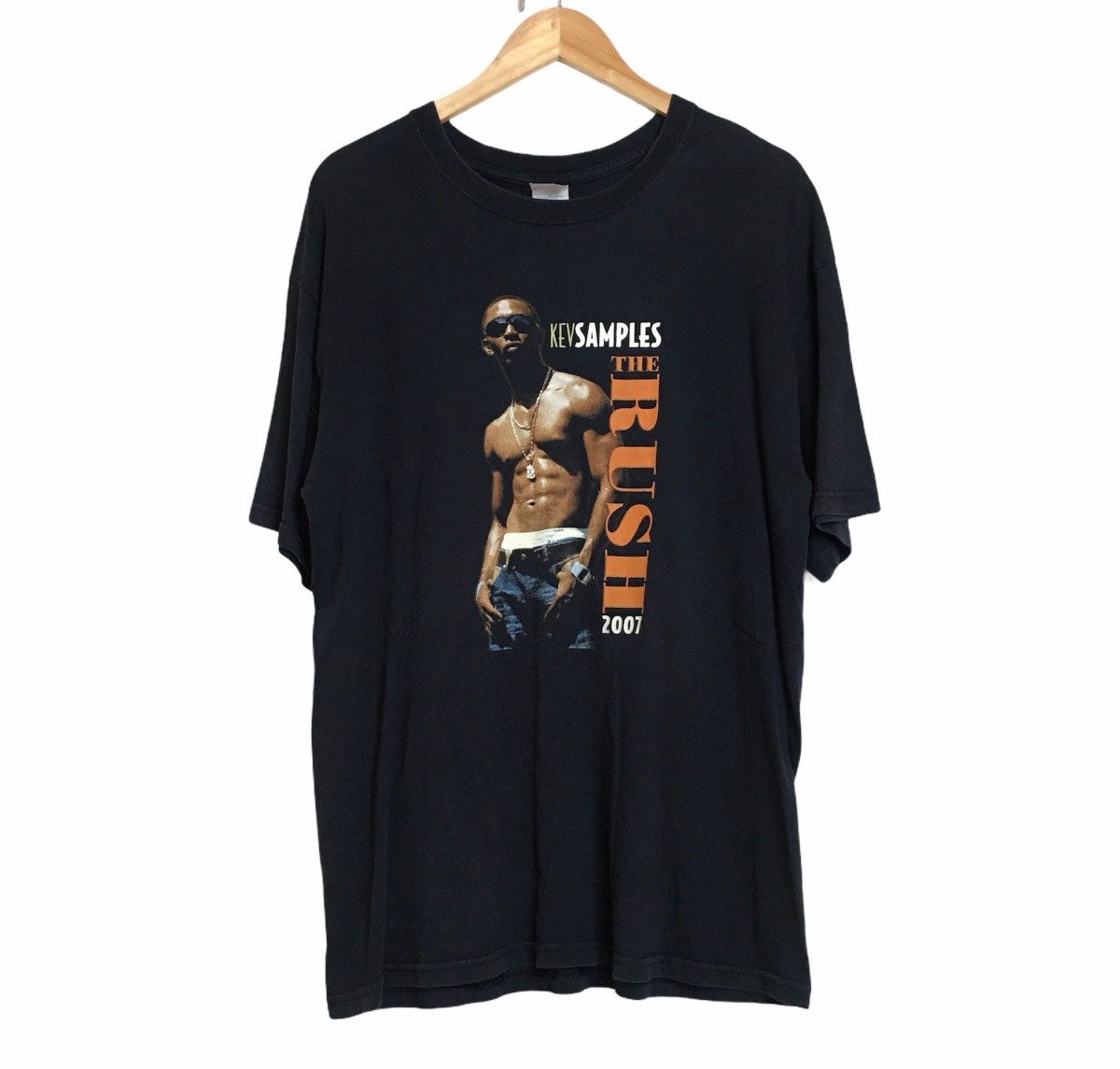 Rap Tees X Vintage Vintage Y2k Kev Sample The Rush Tour Rap Tee Hoodie, Sweatshirt | FlexRushtees.com