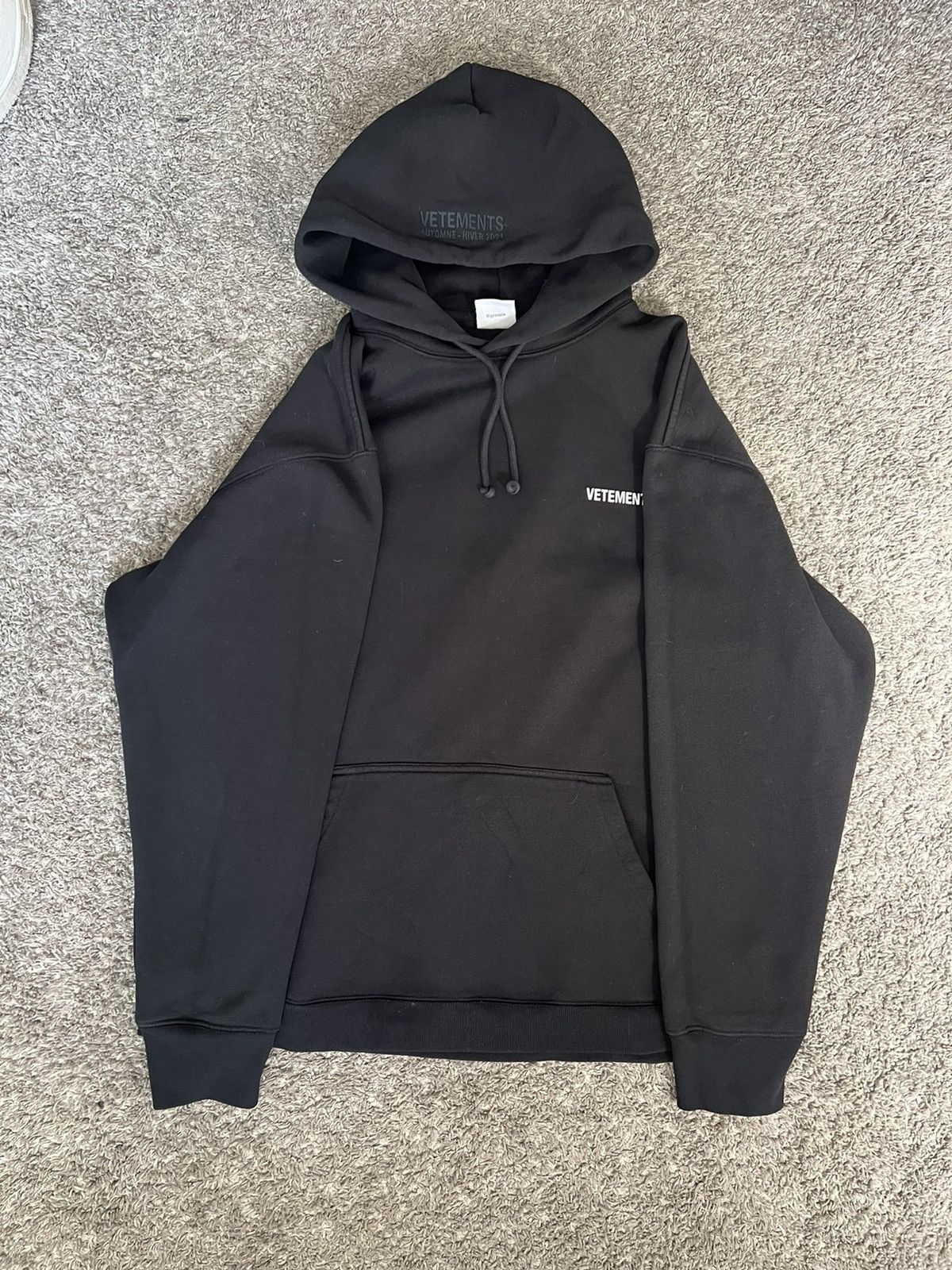 Vetements Logo Hoodie Bnwt T-Shirts, Sweatshirt | FlexRushtees.com