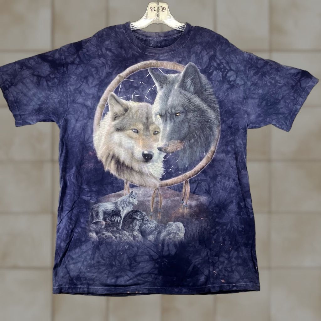 Mountain Vintage The Mountain T Shirt Unisex Adults Xl Purple Graphic Print Nature 2010s Wolf Dr