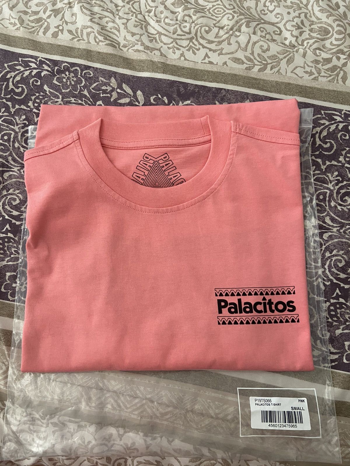 Palace Palacitos Tee Size S Hoodie, Sweatshirt | FlexRushtees.com