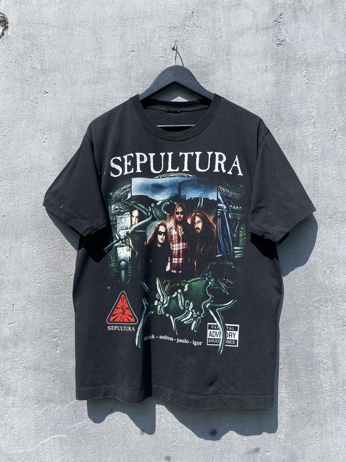Vintage Sepultura Bootleg Shirt Tee Hoodie, Sweatshirt | FlexRushtees.com