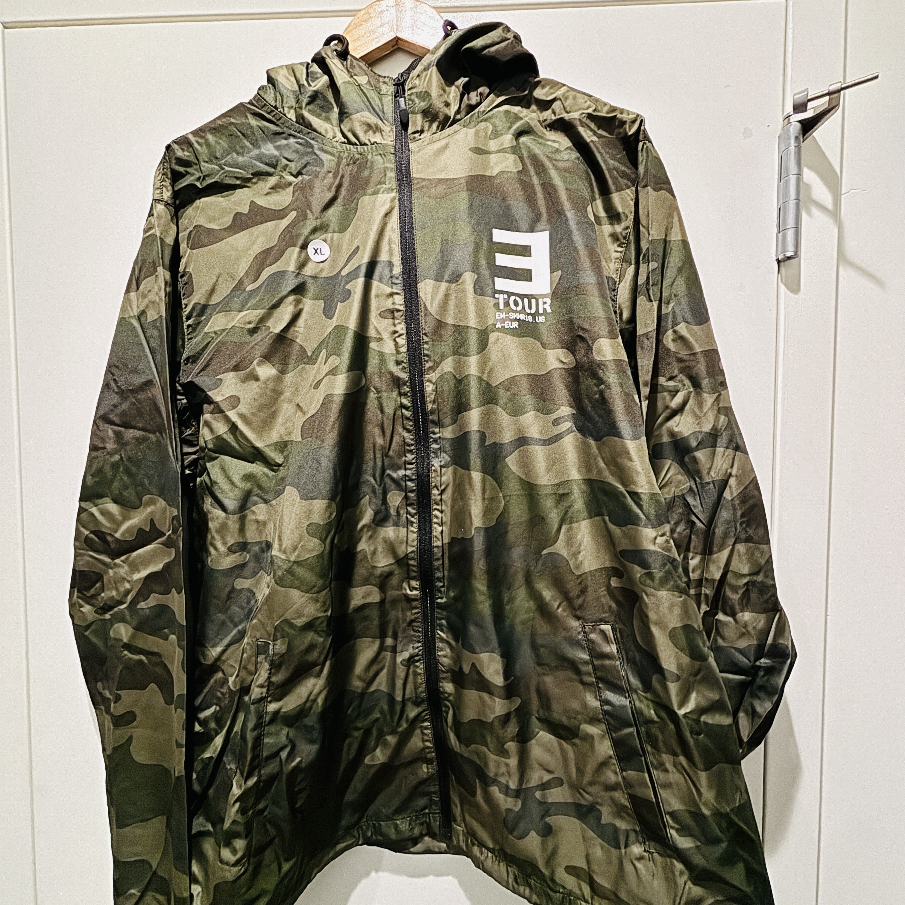 Eminem Exclusive Summer 2018 Tour Windbreaker T-Shirts, Hoodie, Sweatshirt | AU16VibeMintTees.com