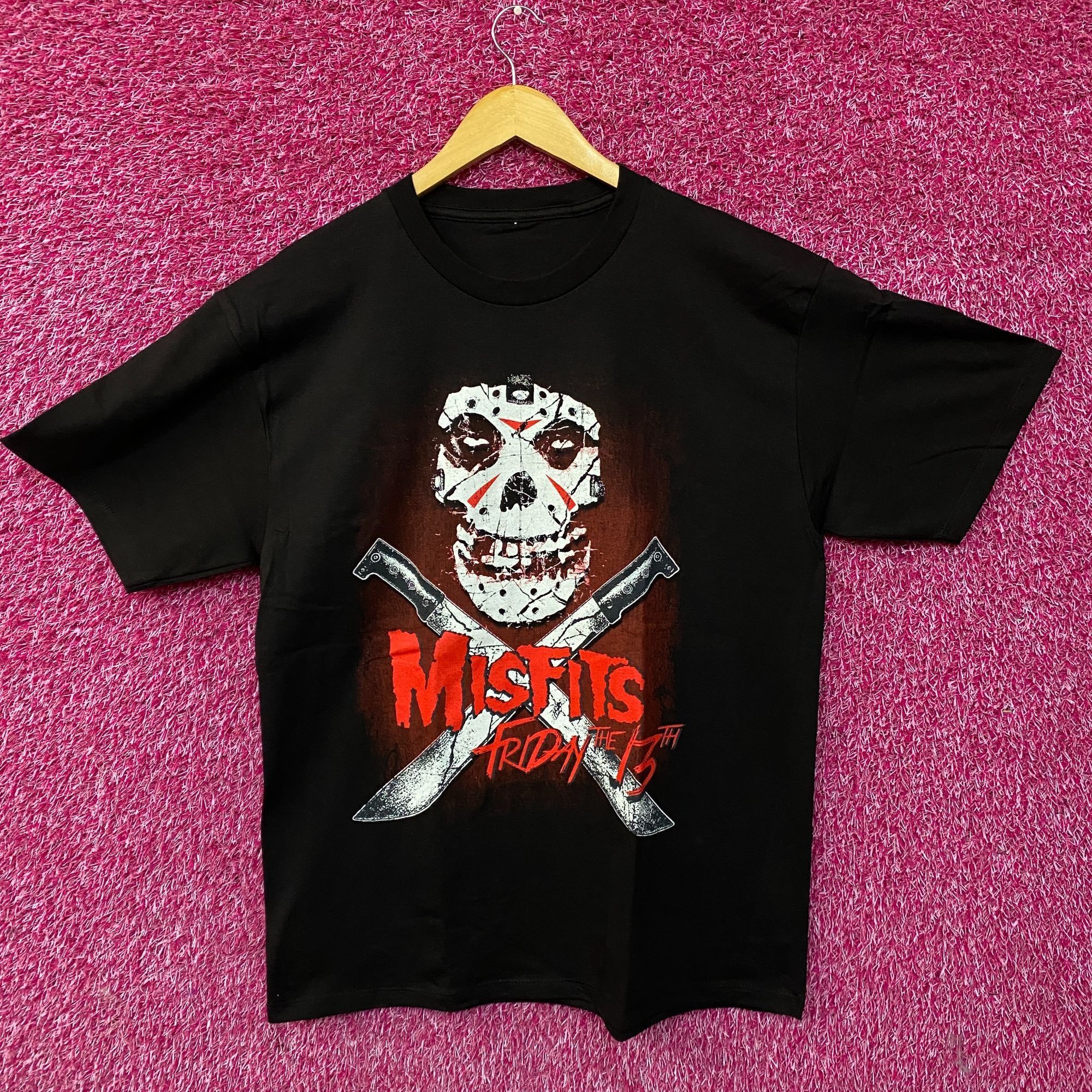 Misfits Friday The 13th Graphic T Shirt Xl Hoodie, Sweatshirt | FlexRushtees.com