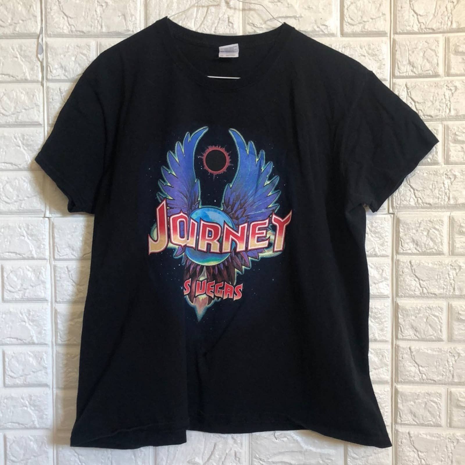 Gildan Journey Hard Rock Las Vegas The Joint Staff Concert Tee 2xl Hoodie, Sweatshirt | FlexRushtees.com