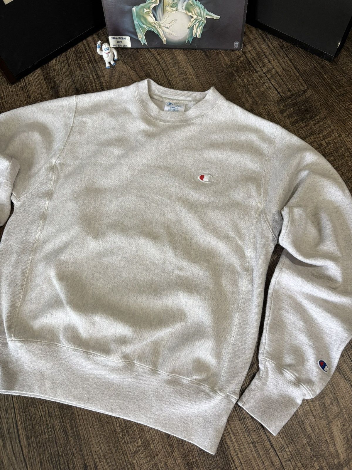 Y2k Champion Reverse Weave Small Crewneck Sweatshirt T-Shirts, Hoodie | FlexRushtees.com