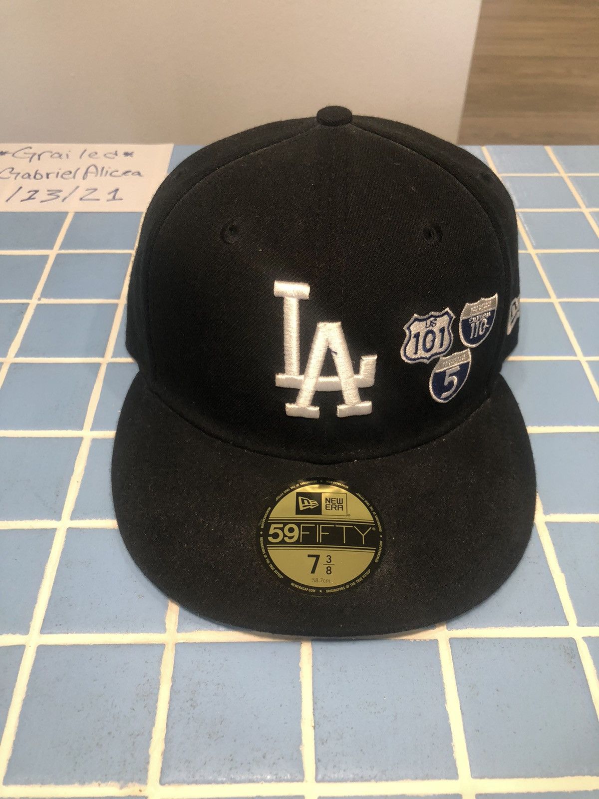 New Era Los Angeles Dodgers Black Fitted 7 3 8